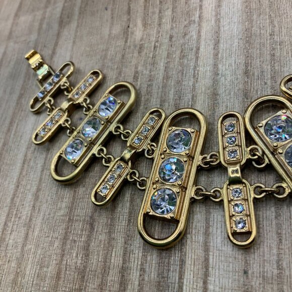 Ann Taylor Rhinestone Gold Tone Link Connectors Bracelet - Picture 8 of 10